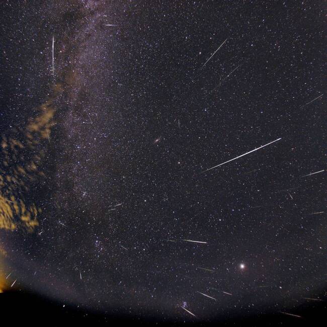 英仙座流星雨要來了！8/12晚間達極大期 每小時上看100顆 | 華視新聞