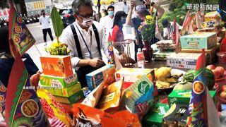 農曆7月到！鬼月15大普渡禁忌出爐　蠟燭不放桌上、不拜粥