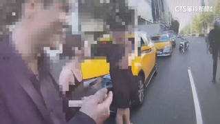 不滿等太久.關車門太用力　運將當街持刀刺傷乘客