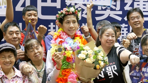 「金牌教授」再+1　林郁婷9月在文化大學開「2門課」