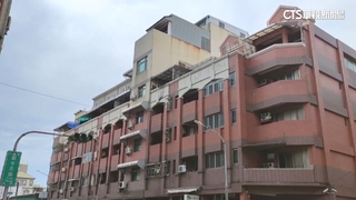 高雄透天厝4樓變8樓　　工務局勘查：4層樓屬違建