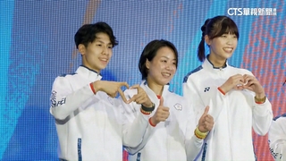 世界拳后林郁婷.射箭隊等國手　新北簽名會回饋粉絲