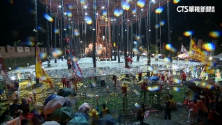 恆春「豎孤棚」落幕　賽後爆「攻頂不敲鑼」爭議