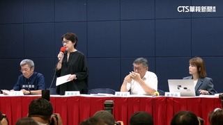 週刊爆4月就知帳務虛報　柯駁斥：若知道就會管