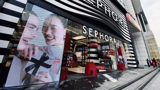 LVMH旗下美妝品牌Sephora　擬裁員中國百名員工 | 華視新聞