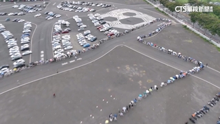 文博會尾聲人潮爆滿！排隊繞場館　宛如貪食蛇