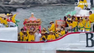小琉球迎王祭登場！　首日近兩萬人登島共襄盛舉