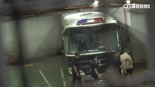 柯文哲「遭羈押禁見」送往台北看守所　王世堅回應了