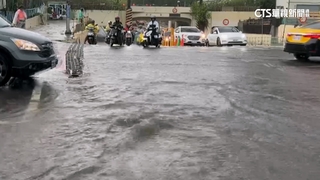 午後對流雲系發威！　台南道路積水　住戶苦不堪言