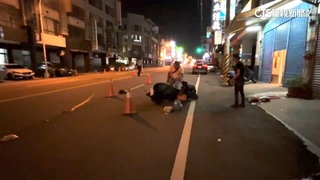 母載兒遇逆向迴轉機車對撞噴飛　母子重傷搶救