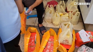 中秋將至！彰化知名蛋黃酥店大排長龍　代購翻倍賣