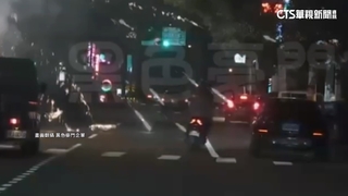 中秋節「分隔島」放煙火　大量火星狂噴　險炸騎士