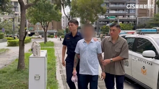 稱不滿遭館長洩個資　男砸店被逮訊後3萬交保