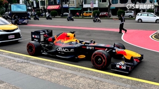 亞洲唯一！　F1開進台中.封街展演　民眾卡位體驗聲浪