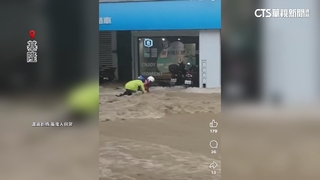 基隆降暴雨！離謝國樑家不遠...信五路淹成黃泥河