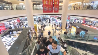 颱風假巧遇週年慶！　人潮多2成　營業額有望破50億