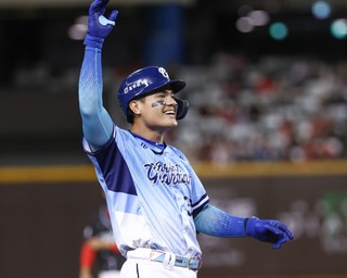 12強賽》張育成傷勢復原進度慢　婉謝中華隊徵召