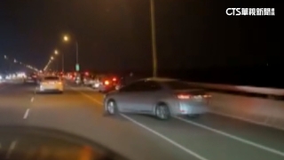 文化祭600煙火吸睛　溪州大橋出現1公里違停「車龍」