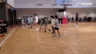 兒童籃球補習班惡性倒閉　逾百位家長求償無門
