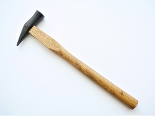 彰化男鐵鎚殺死妻　兒全身血逃超商求救　判19年定讞