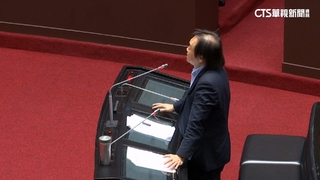 王世堅轟長照司應罰站！　韓國瑜讚他「令人感動」