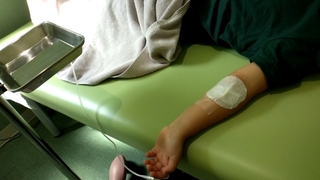 57歲廚師突燒到38度、還要洗腎　醫一查：鉤端螺旋體感染