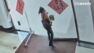 彰化市區颳7級風　議會大門「擋不住」　議員掛彩