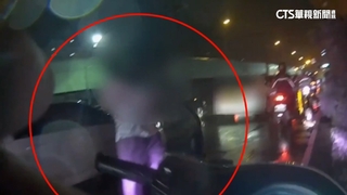 醉客不滿小黃不走窄巷繞遠路　失控打傷運將