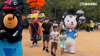 萬聖節變裝免費入園　壽山動物園週末現人潮