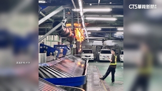 桃機二航廈行李作業區起火　輸送帶壓克力牌燒熔