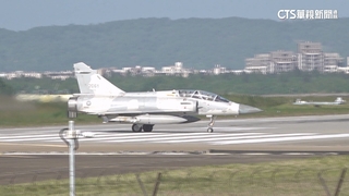 空軍「天龍操演」震撼登場　各聯隊精銳盡出爭「王牌」