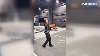 道奇奪冠貝茲開趴　大谷夫妻檔.山本由伸比「投籃」