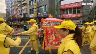 「粉紅超跑」到高雄　鳳山遶境連3天「雙媽會」估湧20萬人