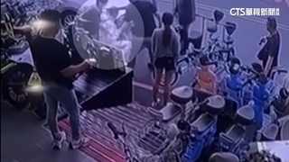 驚險如電影！通緝犯攜女遊日月潭　警掏「槍」逮人