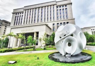 肉商吸金30億坑殺逾300人 20萬交保後落跑 桃院：無縱放