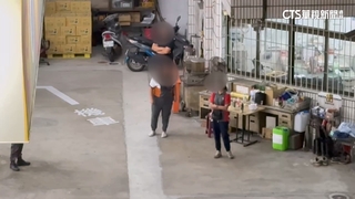 要求車靠近加油島惹怒　女騎士飆罵加油站員工