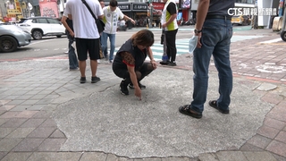 逢甲商圈路面坑疤多！　「補丁色差」不美觀又危險