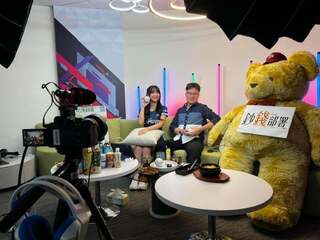 台韓啦啦隊一起吃熱炒　奶昔透露晧禎.娟週超愛炒飯 狂吃兩盤