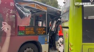 北市2公車追撞1死15傷　婦人過馬路捲車底不治