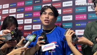 台灣隊曾頌恩破「4棒魔咒」　擊出2壘安打全場沸騰