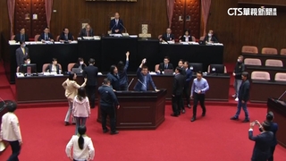 藍成立「郭智輝調查委員會」　綠怒敲桌抗議