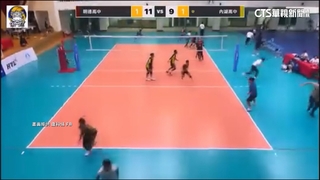 台南規模5.4地震！　排球比賽天搖地動民眾驚逃