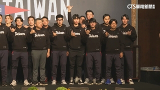 展現凝聚力！　台灣英雄餐會全員穿「Taiwan」　帽T掀熱潮