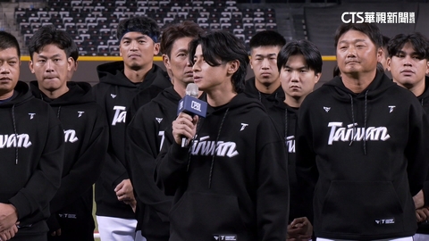 陳傑憲.潘傑楷「帶貨王」 球迷搶購Team Taiwan黑帽T