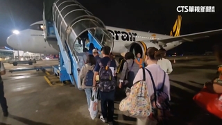「延誤變取消」機上旅客餓逾10小時　虎航歉：隔天供三餐