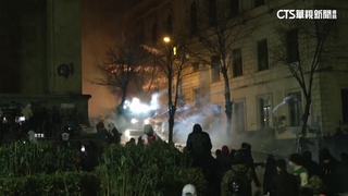 喬治亞親歐派連日示威　施放爆竹訴求入歐