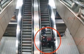 歡慶中華隊奪冠　6旬翁泥醉搭捷運手扶梯倒入捷警懷中