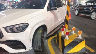 行人庇護島10天被撞12次　車主怨：標示不清