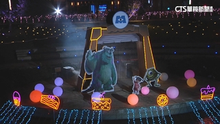 台中耶誕嘉年華試點燈　復刻「怪獸電力公司」場景