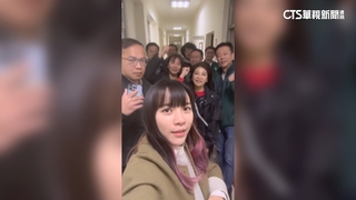 力阻藍白闖關選罷法　綠委挑燈夜戰「守立院」